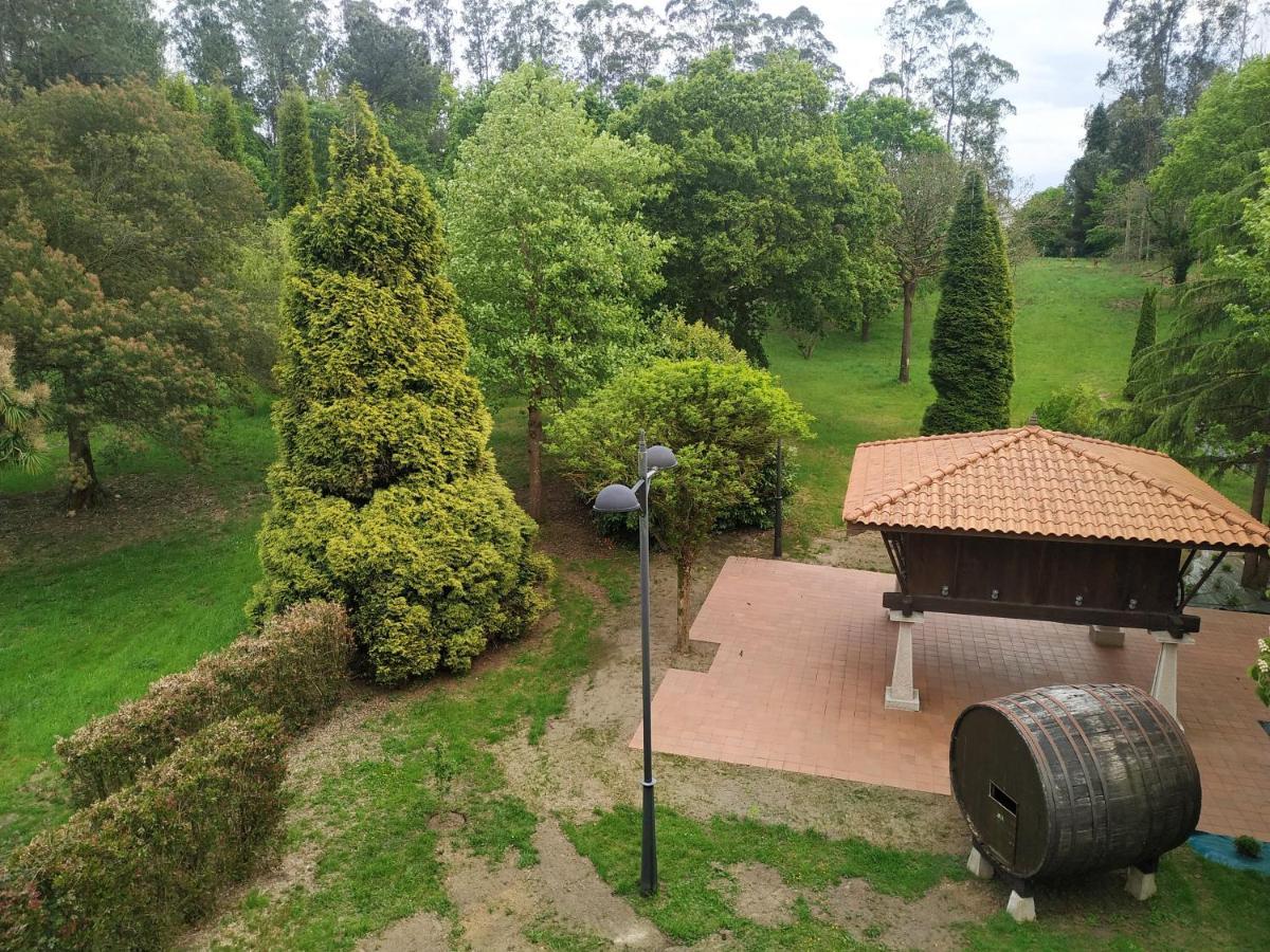 Hotel La Campana Llanera (Asturias) Exterior foto