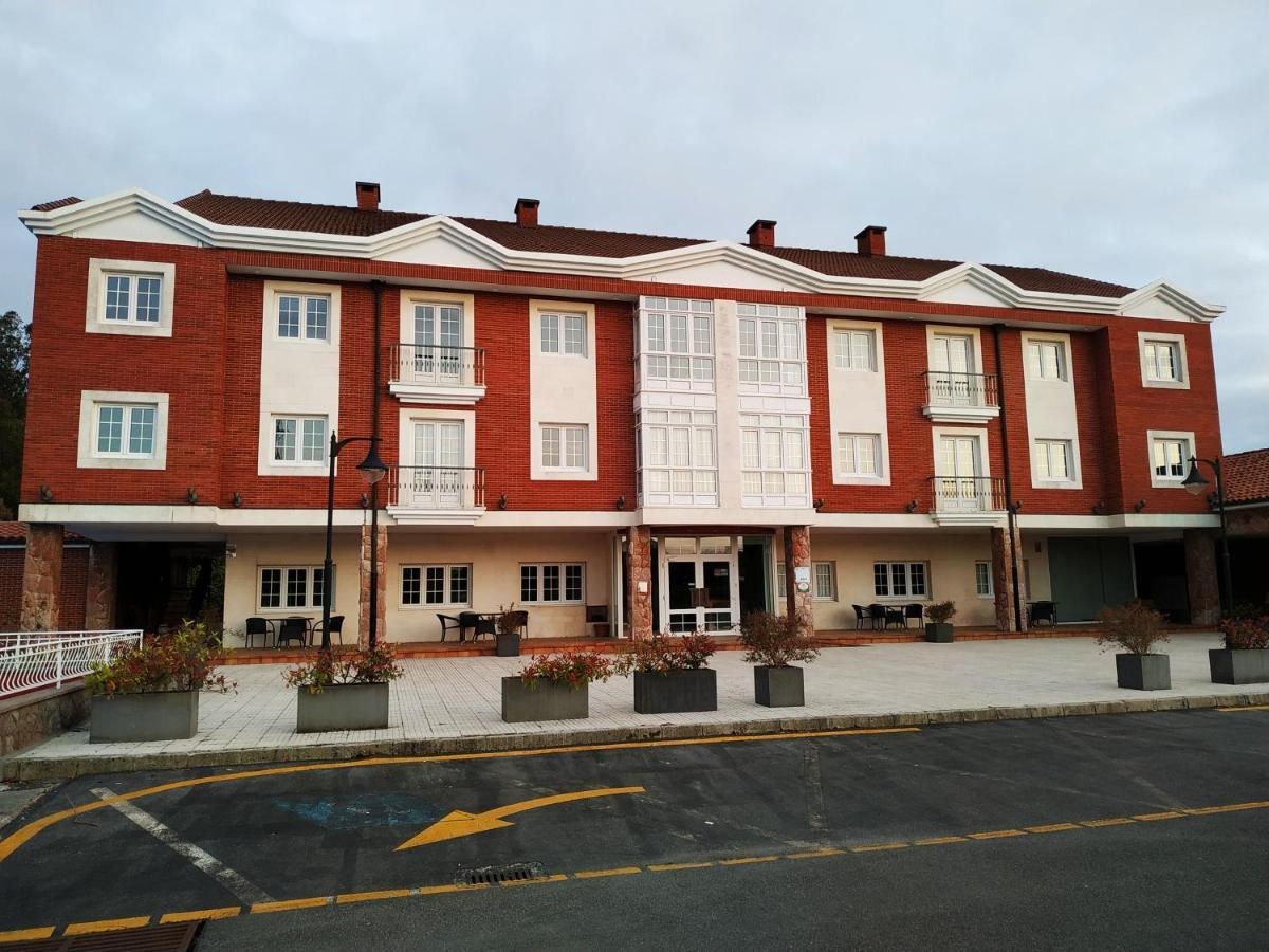 Hotel La Campana Llanera (Asturias) Exterior foto